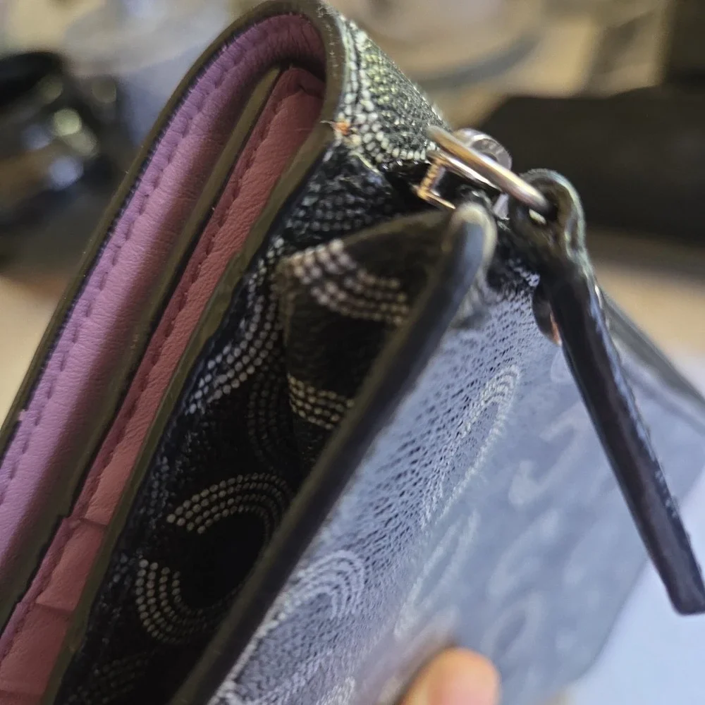 Coach Signature Black Gray Lilac Interior Checkbook Wallet Madison Dot OP Art